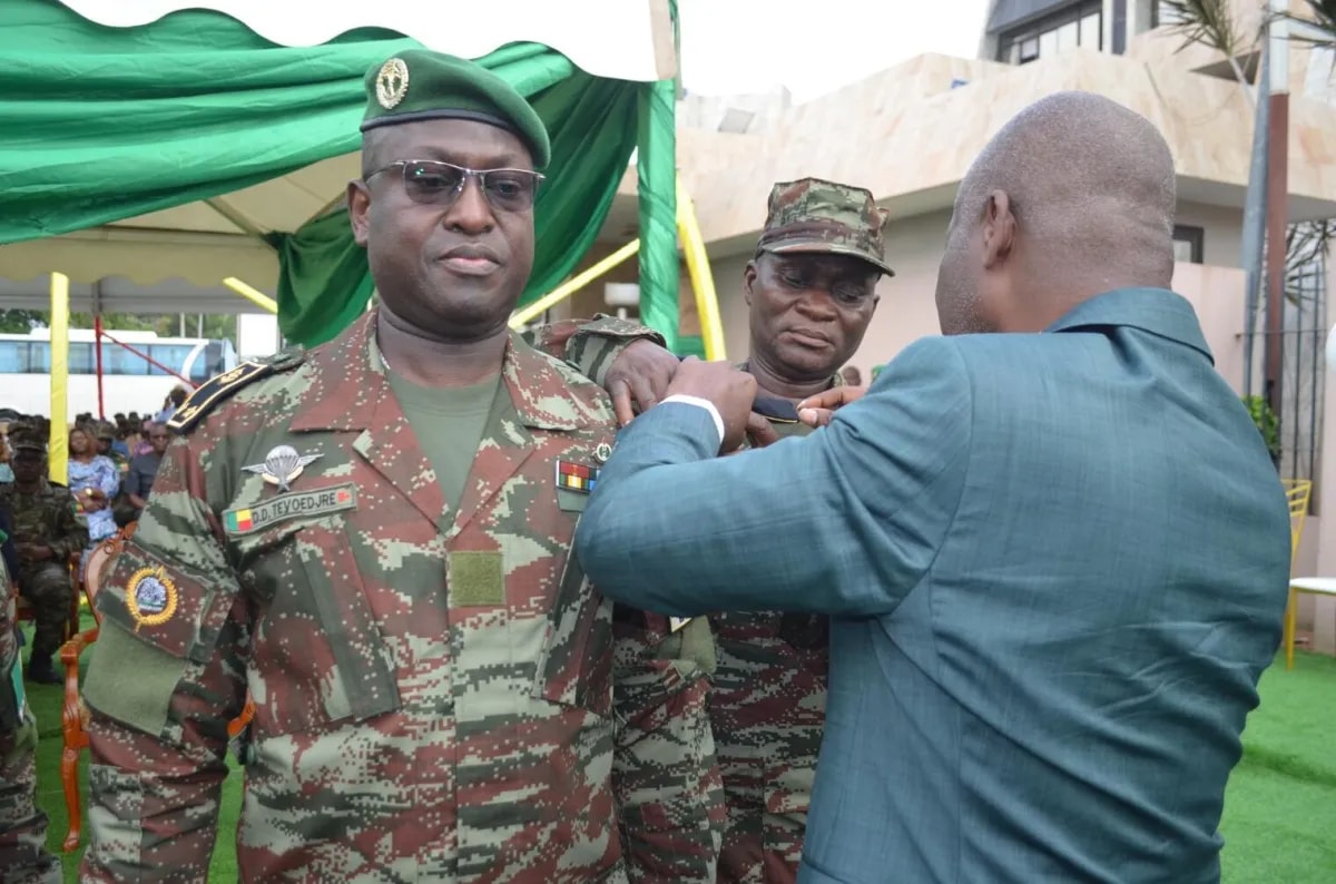 Armée béninoise : Fructueux A. Gbaguidi et Dieudonné D. Tévoèdjrè gravissent un nouvel échelon