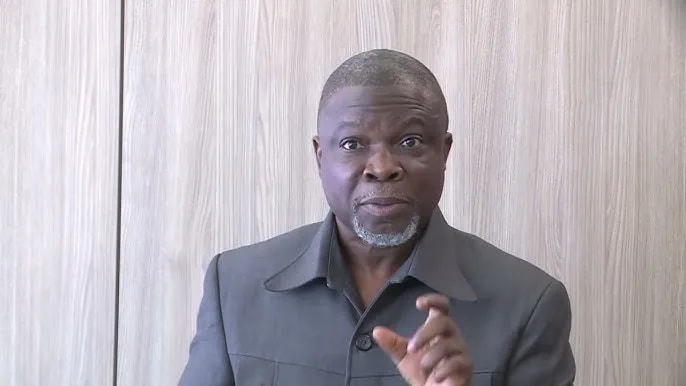 Bénin : Bertin Koovi démissionne du Bloc Républicain et réaffirme son soutien à Romuald Wadagni