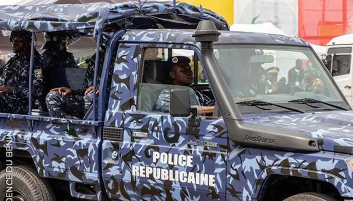 Bénin : la police interpelle un récidiviste à Covè après un cambriolage