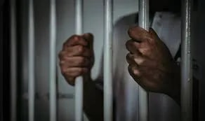 Bénin : un soudeur condamné à 12 mois de prison pour vol de poste téléviseur à Calavi