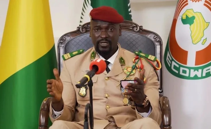 Guinée : la CEDEAO lève ses dernières sanctions après l'élection de Mamadi Doumbouya