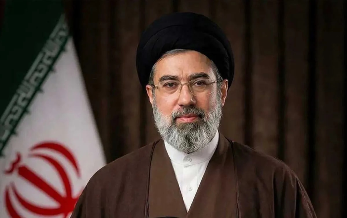 Mojtaba Khamenei : 03 choses à savoir sur le fils d'Ali Khamenei devenu le nouveau Guide suprême de l'Iran